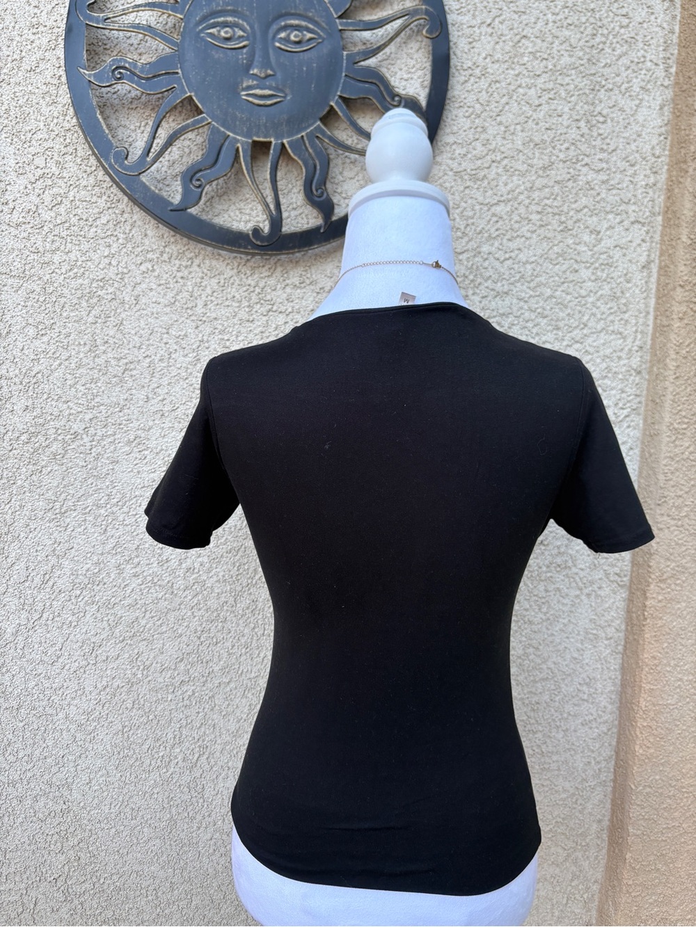 Jova Black Buttery Soft Crewneck Short Sleeve Top Casual Everyday Basics - Picture 2 of 3